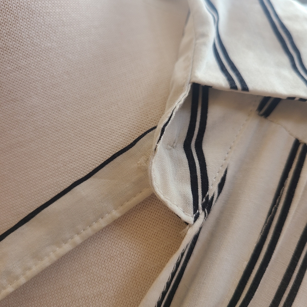 KLD Twisted button down - Picture 2 of 7